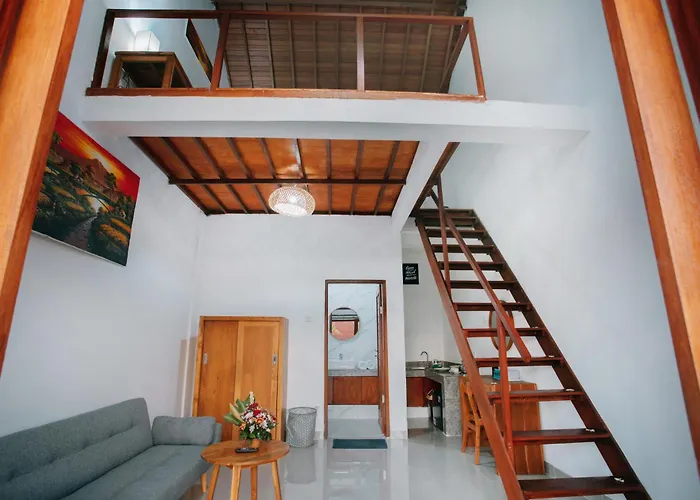 Agatha Mezzanine * Canggu (Bali)