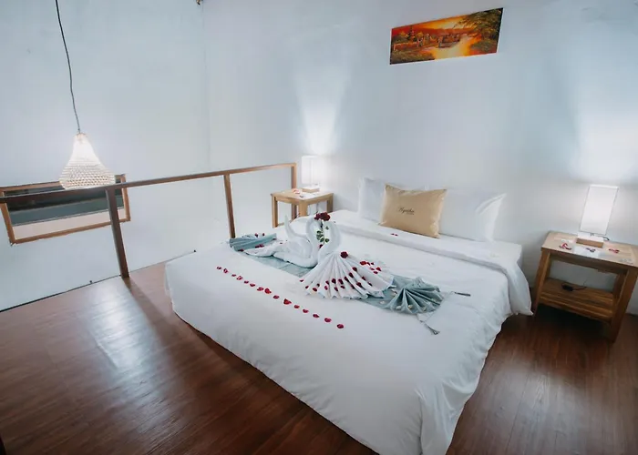 Agatha Mezzanine * Canggu (Bali)